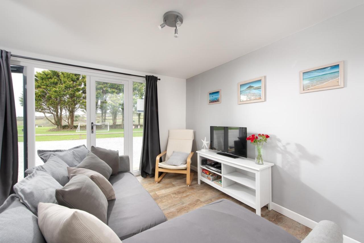 Wheal Rose -Beautifully Fitted Lodge Helston Cornwall Zewnętrze zdjęcie